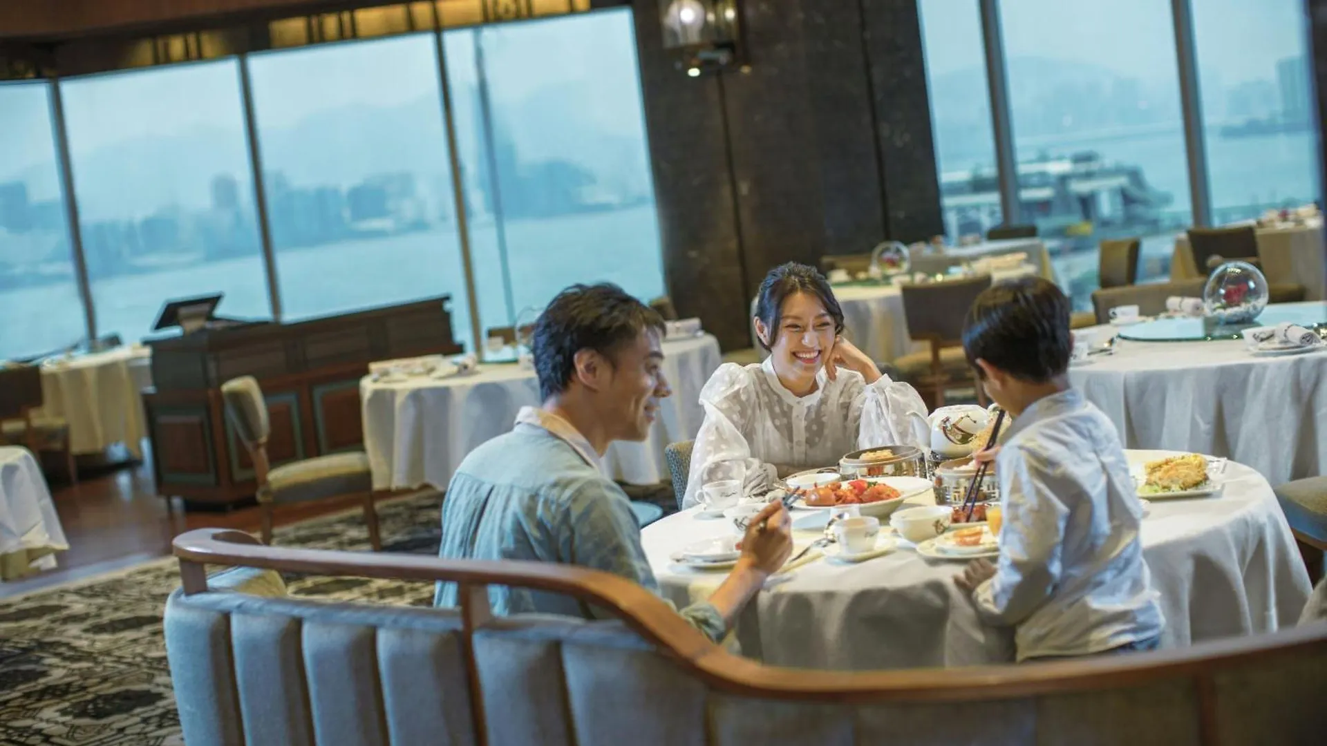 Renaissance Hong Kong Harbour View Hotel