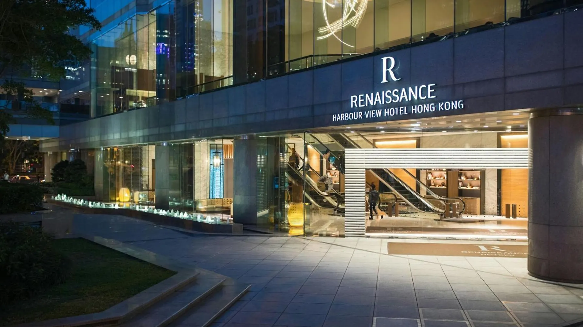 Renaissance Hong Kong Harbour View Hotel