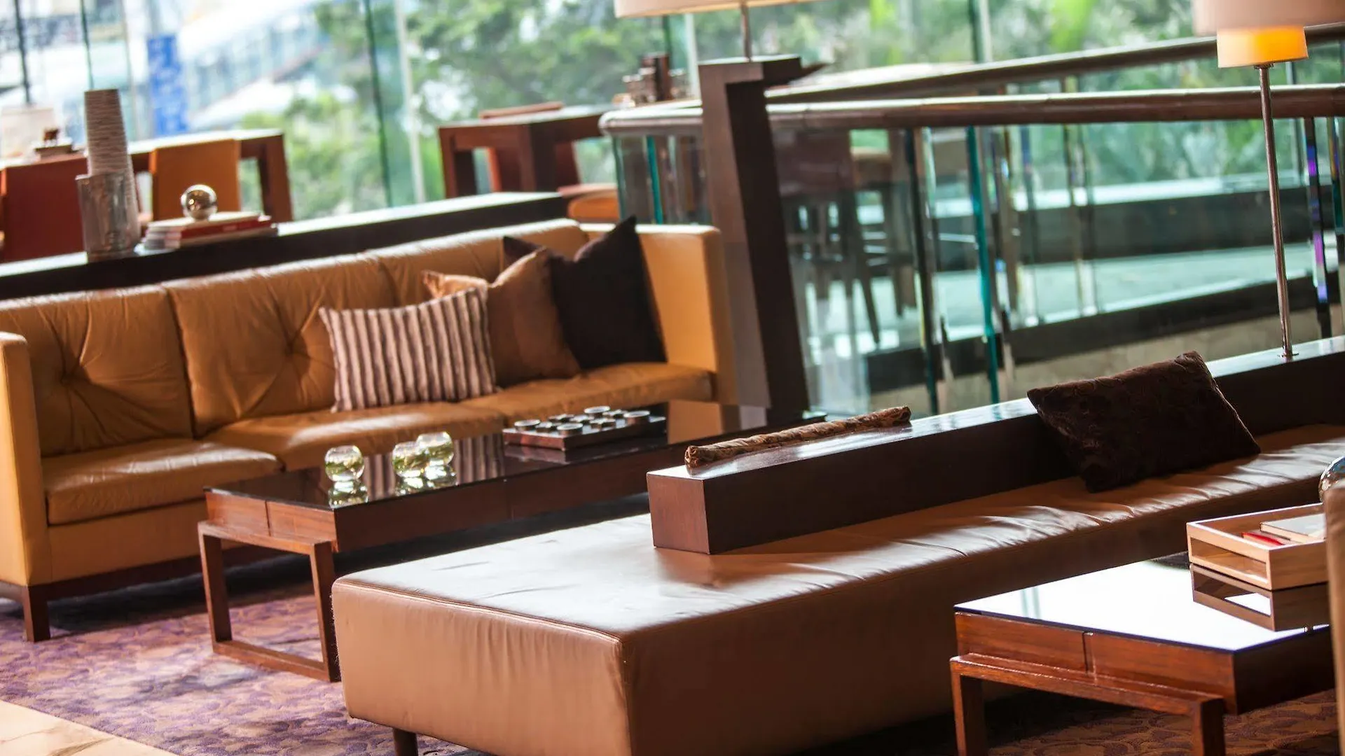 Renaissance Hong Kong Harbour View Hotel