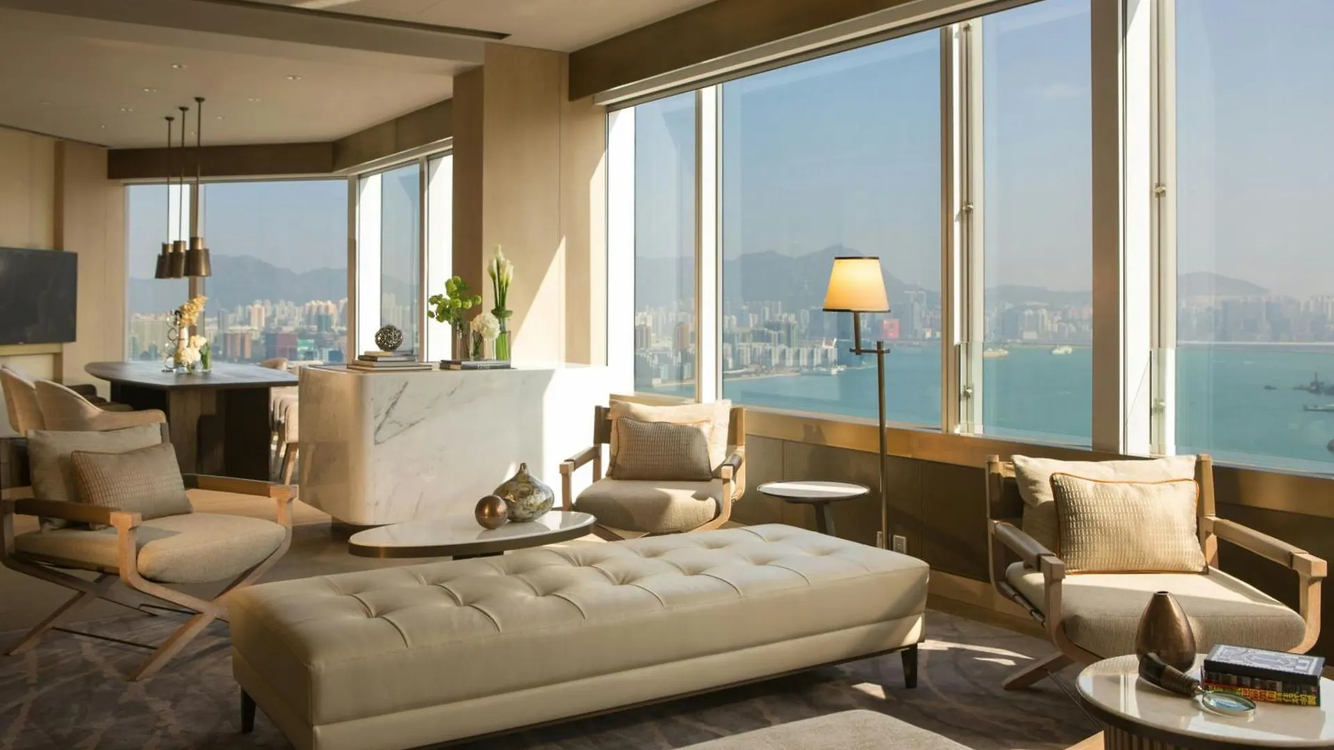 香港万丽海景酒店